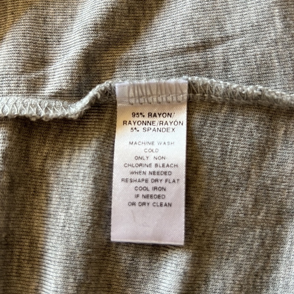 LOFT XL Gray Top - Picture 6 of 6